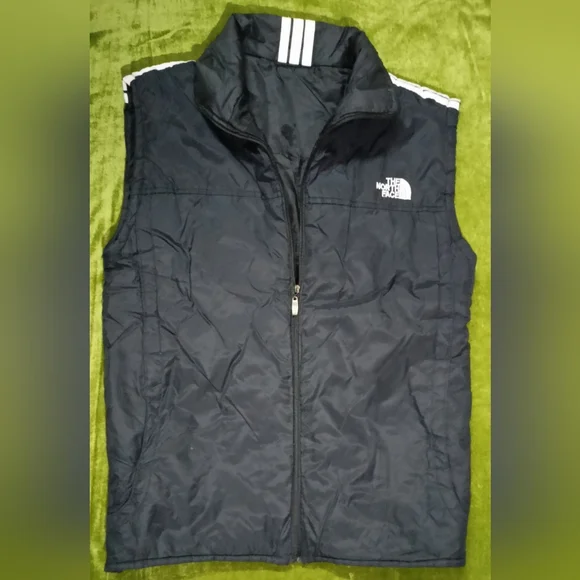 Sleevless jacket - Picture 1 of 4